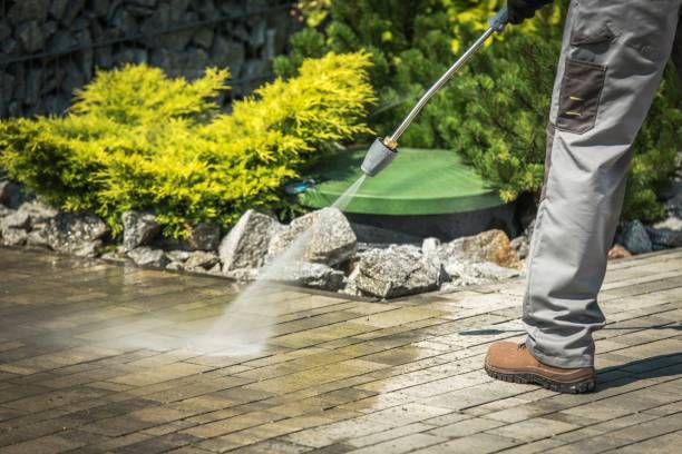 Best Factory Floor Cleaning  in Cypress Quarters, FL